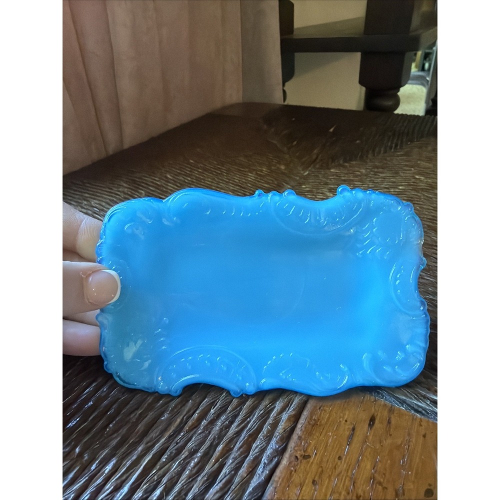 Vintage Blue Milk Glass Soap Trinket Ring Dish #9